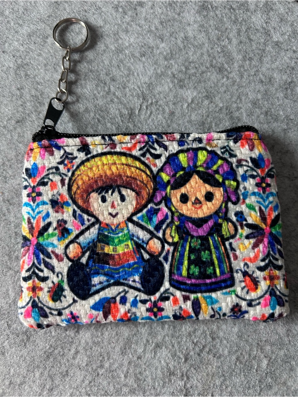 Handmade Mexican Coin Purse with Lele and Juan Doll Design - Picture 2 of 7